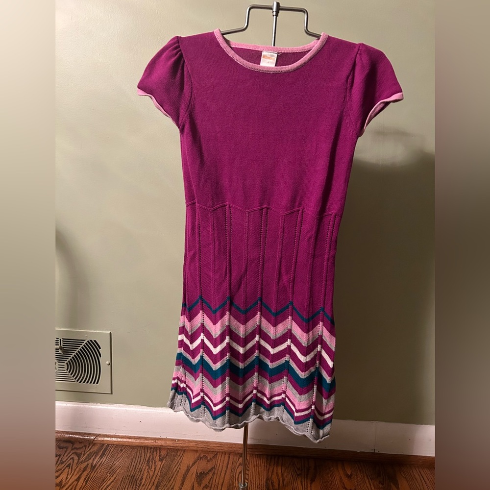 100% cotton knit Gymboree dress (size 8)